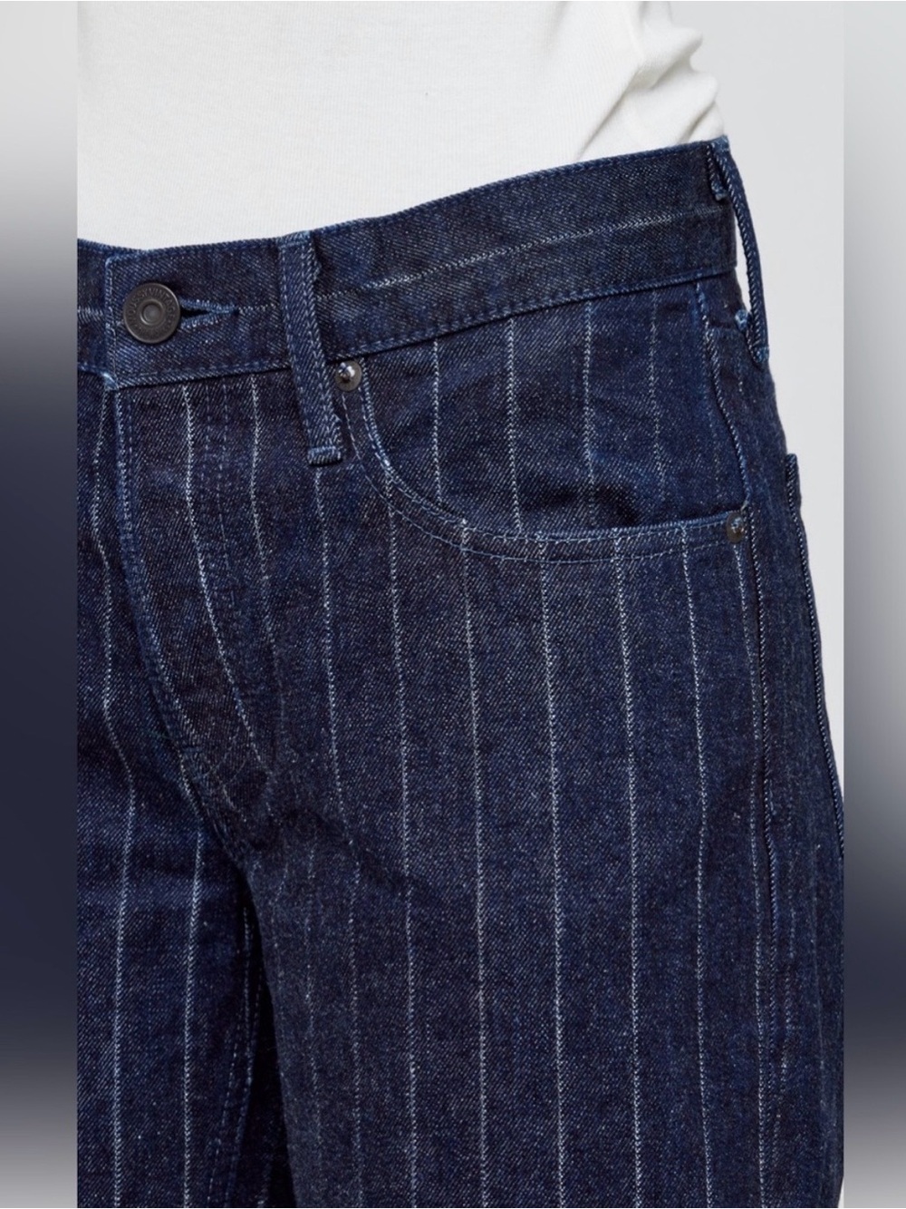 Women's Moussy Denim Pinstripe Straight-Leg Jeans - Picture 4 of 12